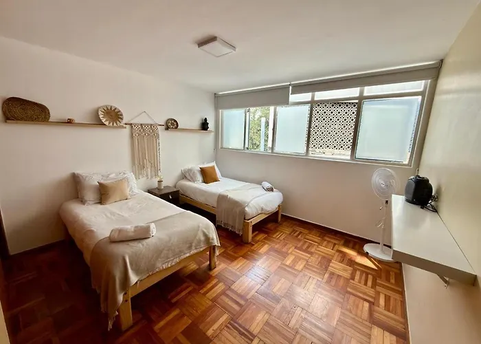 In The Heart Of Polanco, Steps From Masaryk *
